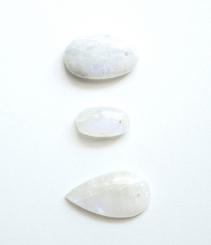 Moonstone Crystal for emotional healing